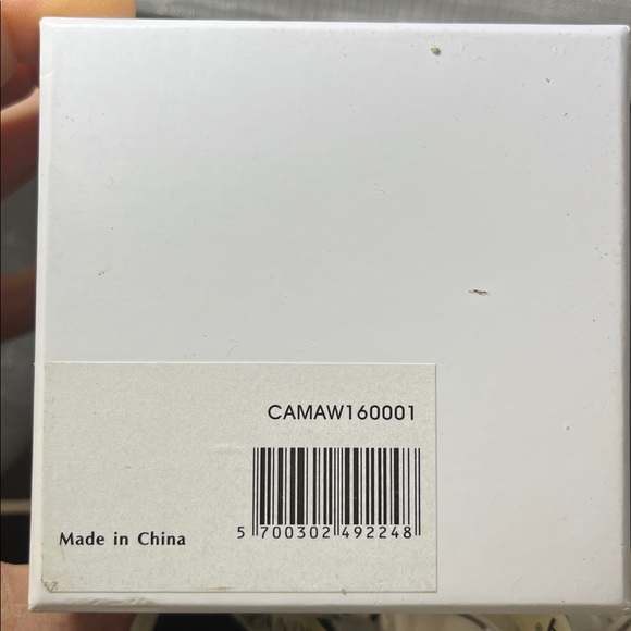 Pandora 2016 Gift Box Ornament with Ribbon
new in box - Picture 5 of 6